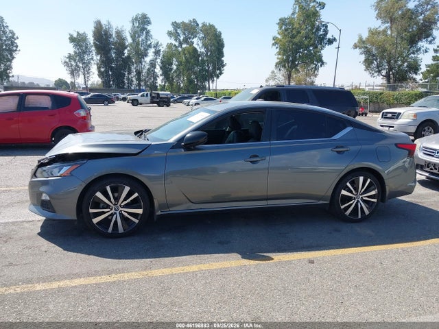 46196883 :رقم المزاد ، 1N4BL4CV8LC129255 vin ، 2020 Nissan Altima Sr Fwd مزاد بيع