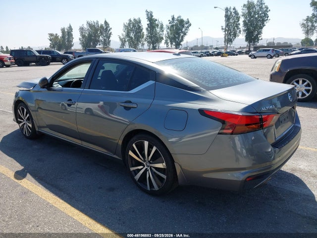 46196883 :رقم المزاد ، 1N4BL4CV8LC129255 vin ، 2020 Nissan Altima Sr Fwd مزاد بيع