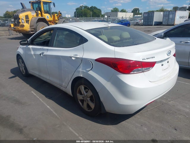 46196901 :رقم المزاد ، 5NPDH4AE6CH146812 vin ، 2012 Hyundai Elantra Gls مزاد بيع