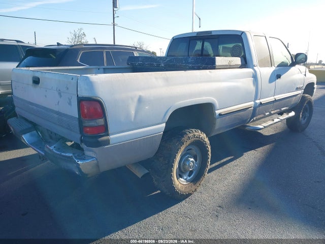 1998 Dodge Ram 2500 St მანქანა იყიდება აუქციონზე, vin: 1B7KF236XWJ241151, აუქციონის ნომერი: 46196906