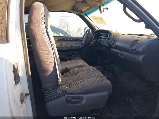 1998 Dodge Ram 2500 St მანქანა იყიდება აუქციონზე, vin: 1B7KF236XWJ241151, აუქციონის ნომერი: 46196906