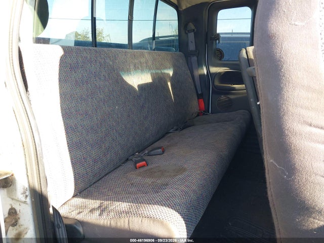 1998 Dodge Ram 2500 St მანქანა იყიდება აუქციონზე, vin: 1B7KF236XWJ241151, აუქციონის ნომერი: 46196906