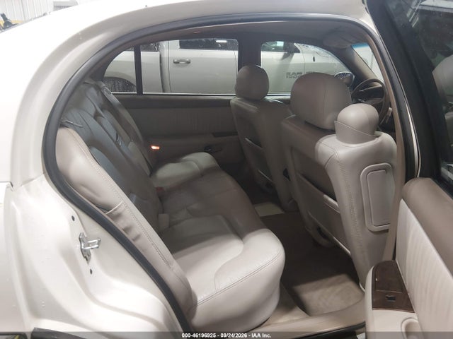 46196925 :رقم المزاد ، 1G4CW54K654105609 vin ، 2005 Buick Park Avenue مزاد بيع