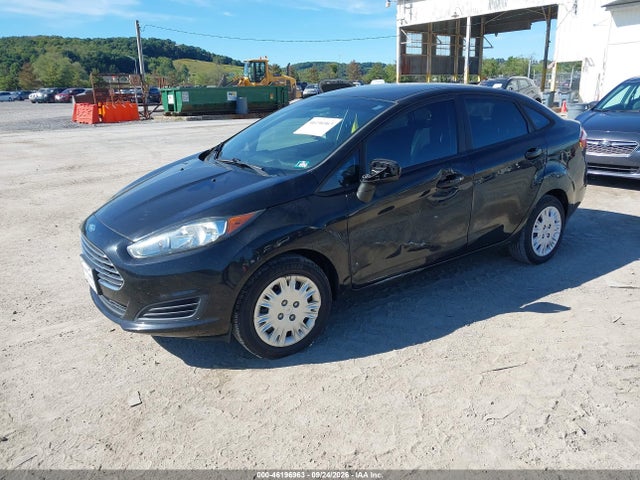 46196963 :رقم المزاد ، 3FADP4AJ1GM158792 vin ، 2016 Ford Fiesta S مزاد بيع