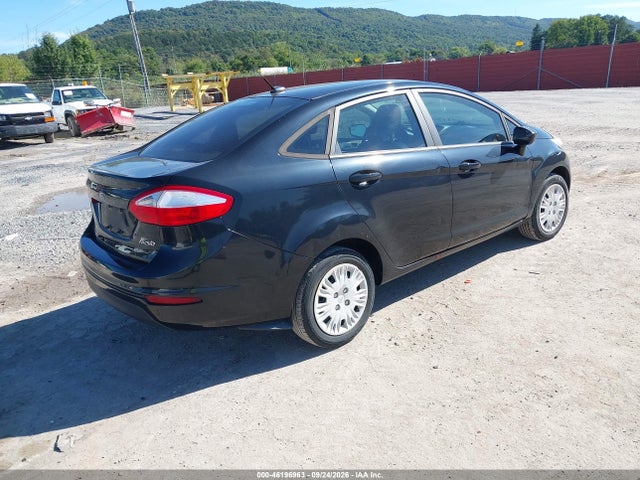 46196963 :رقم المزاد ، 3FADP4AJ1GM158792 vin ، 2016 Ford Fiesta S مزاد بيع