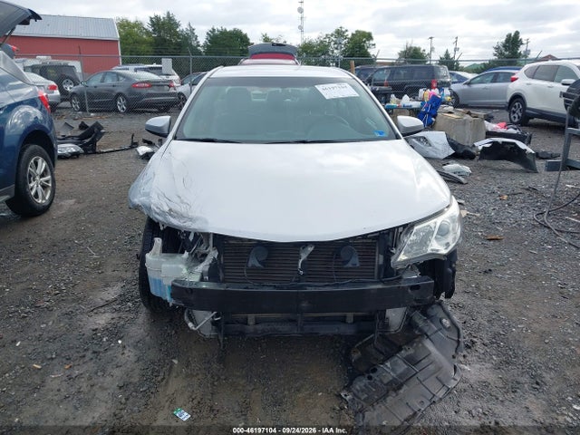 46197104 :رقم المزاد ، 4T1BF1FK5DU276688 vin ، 2013 Toyota Camry Le مزاد بيع