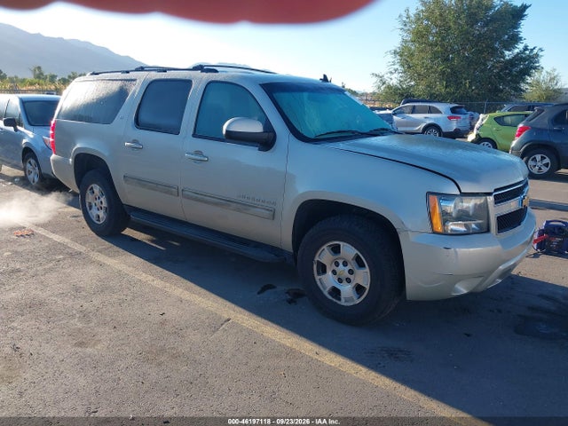 Aukcja sprzedaży 2014 Chevrolet Suburban 1500 Lt, vin: 1GNSKJE71ER199259, numer aukcji: 46197118