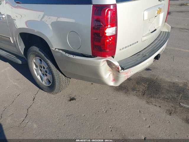 Aukcja sprzedaży 2014 Chevrolet Suburban 1500 Lt, vin: 1GNSKJE71ER199259, numer aukcji: 46197118