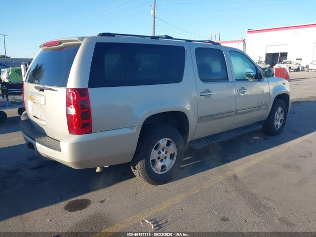 Aukcja sprzedaży 2014 Chevrolet Suburban 1500 Lt, vin: 1GNSKJE71ER199259, numer aukcji: 46197118