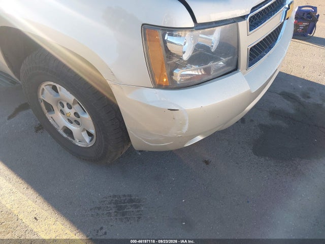 Aukcja sprzedaży 2014 Chevrolet Suburban 1500 Lt, vin: 1GNSKJE71ER199259, numer aukcji: 46197118