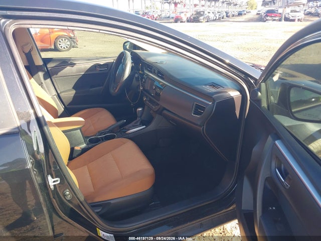 46197129 :رقم المزاد ، 2T1BURHEXFC266724 vin ، 2015 Toyota Corolla Le مزاد بيع