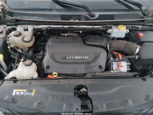 Chrysler Pacifica Hybrid Limited 2018 2C4RC1N76JR105207 Image 10