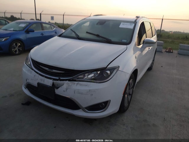 Chrysler Pacifica Hybrid Limited 2018 2C4RC1N76JR105207 Image 6
