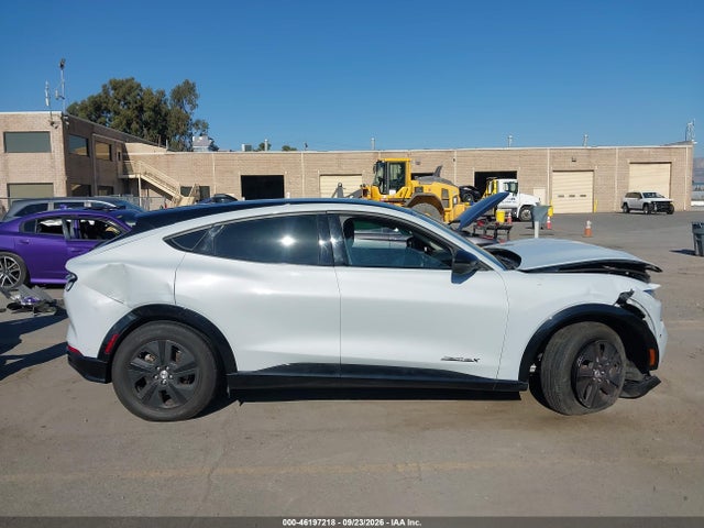 3FMTK2SU6PMA40508 Ford Mustang Mach-e California Route 1