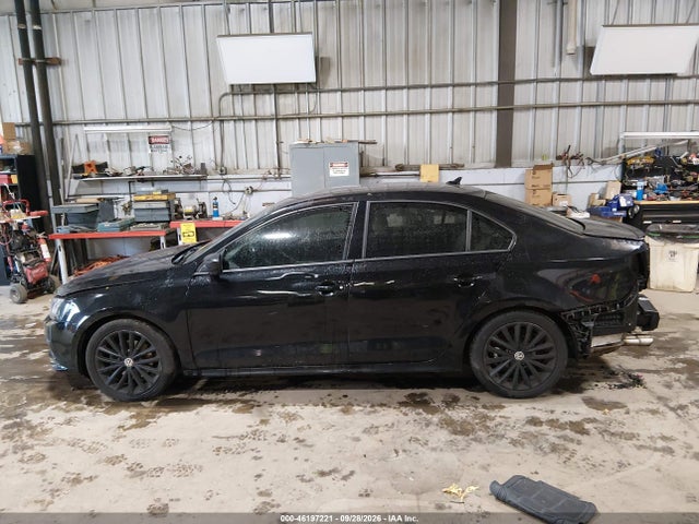 2016 Volkswagen Jetta 1.8t Sport მანქანა იყიდება აუქციონზე, vin: 3VWD17AJ0GM378130, აუქციონის ნომერი: 46197221