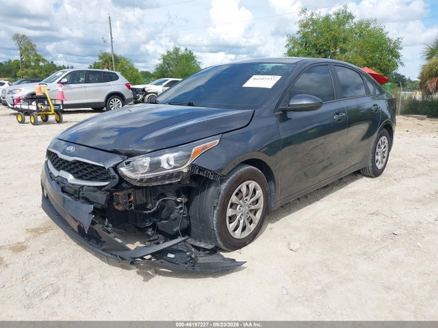 46197227 :رقم المزاد ، 3KPF24ADXME323630 vin ، 2021 Kia Forte Fe مزاد بيع