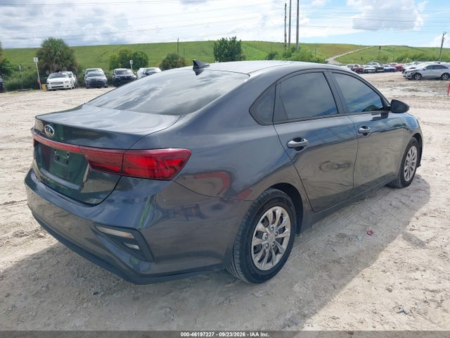 46197227 :رقم المزاد ، 3KPF24ADXME323630 vin ، 2021 Kia Forte Fe مزاد بيع
