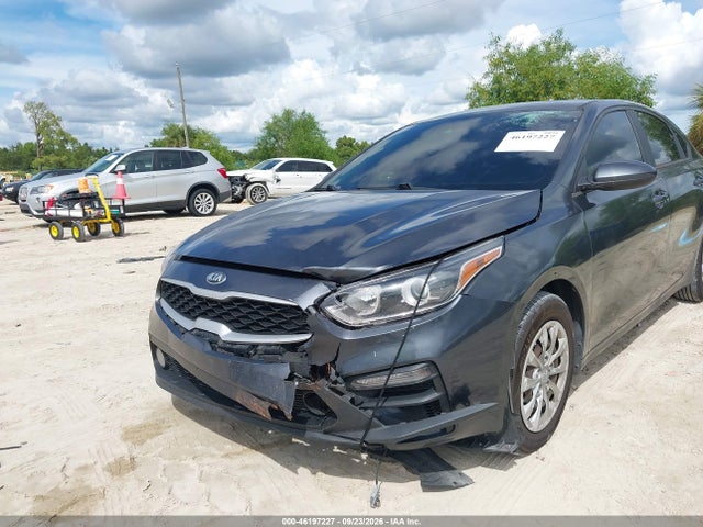 46197227 :رقم المزاد ، 3KPF24ADXME323630 vin ، 2021 Kia Forte Fe مزاد بيع
