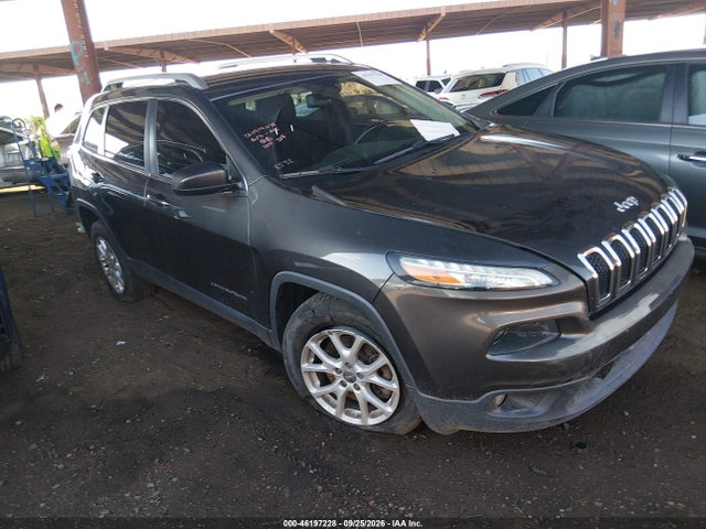 46197228 :رقم المزاد ، 1C4PJMCB9FW668532 vin ، 2015 Jeep Cherokee Latitude مزاد بيع