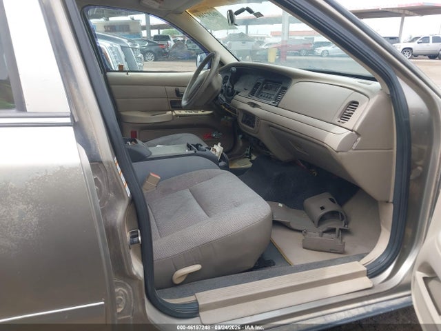 2004 Ford Crown Victoria Police მანქანა იყიდება აუქციონზე, vin: 2FAHP71W84X142507, აუქციონის ნომერი: 46197248