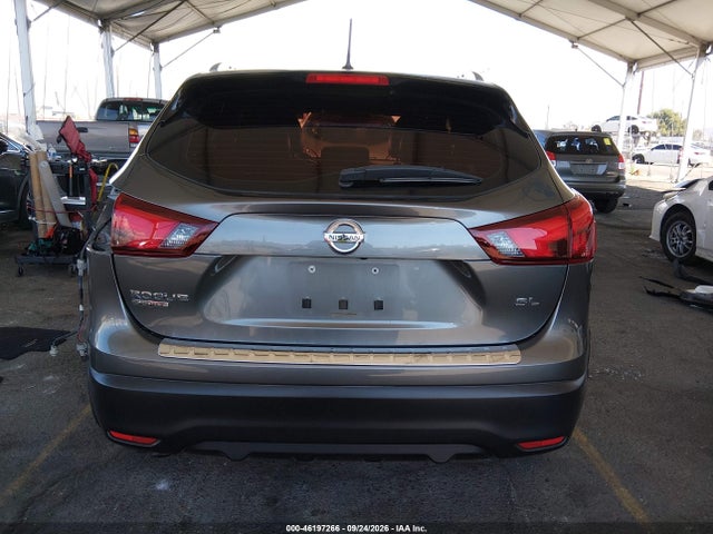 2017 Nissan Rogue Sport Sl მანქანა იყიდება აუქციონზე, vin: JN1BJ1CP5HW006005, აუქციონის ნომერი: 46197266