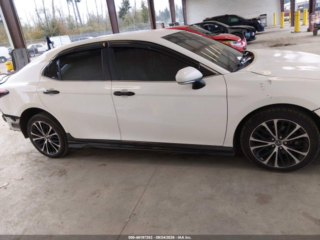 2018 Toyota Camry Se მანქანა იყიდება აუქციონზე, vin: JTNB11HK0J3072989, აუქციონის ნომერი: 46197282