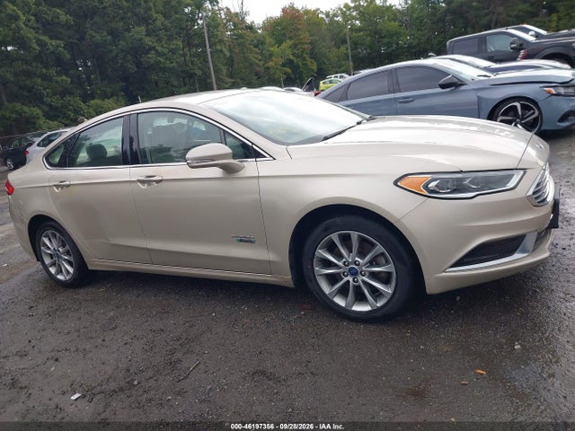 Продаж на аукціоні авто 2018 Ford Fusion Energi Se Luxury, vin: 3FA6P0PU0JR160014, номер лоту: 46197356