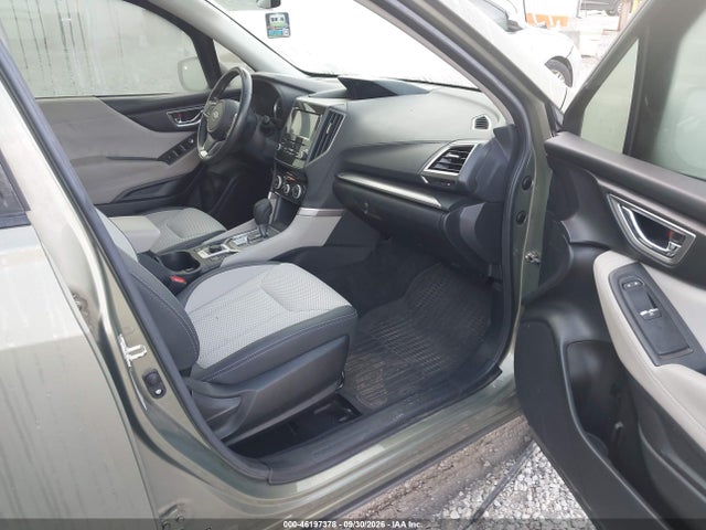 2020 Subaru Forester Premium მანქანა იყიდება აუქციონზე, vin: JF2SKAJC5LH533065, აუქციონის ნომერი: 46197378