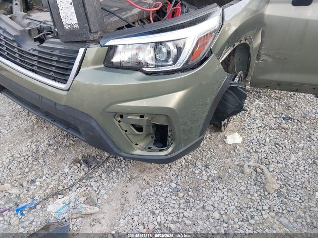 2020 Subaru Forester Premium მანქანა იყიდება აუქციონზე, vin: JF2SKAJC5LH533065, აუქციონის ნომერი: 46197378