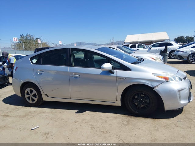 Продажа на аукционе авто 2015 Toyota Prius Five/four/persona Series Special Edition/three/two, vin: JTDKN3DU8F1992612, номер лота: 46197380