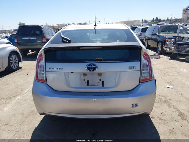 Продажа на аукционе авто 2015 Toyota Prius Five/four/persona Series Special Edition/three/two, vin: JTDKN3DU8F1992612, номер лота: 46197380