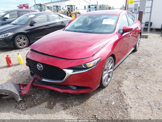2021 Mazda Mazda3 Preferred მანქანა იყიდება აუქციონზე, vin: JM1BPACLXM1303772, აუქციონის ნომერი: 46197392