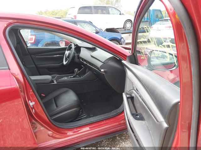 2021 Mazda Mazda3 Preferred მანქანა იყიდება აუქციონზე, vin: JM1BPACLXM1303772, აუქციონის ნომერი: 46197392