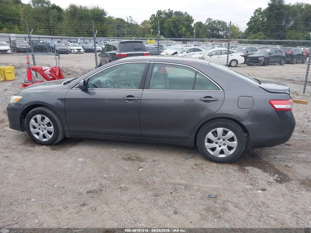 2011 Toyota Camry Le მანქანა იყიდება აუქციონზე, vin: 4T4BF3EK7BR105313, აუქციონის ნომერი: 46197416