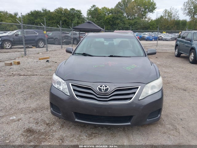 2011 Toyota Camry Le მანქანა იყიდება აუქციონზე, vin: 4T4BF3EK7BR105313, აუქციონის ნომერი: 46197416
