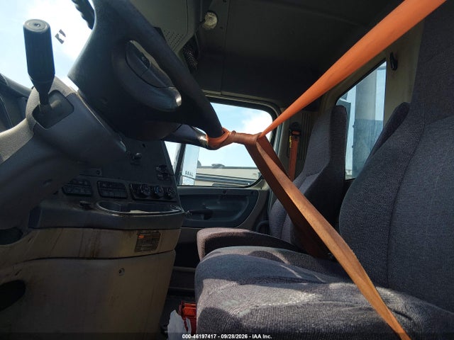 Продажа на аукционе авто 2017 Freightliner Cascadia 113, vin: 3AKBGBDVXHDHW0585, номер лота: 46197417