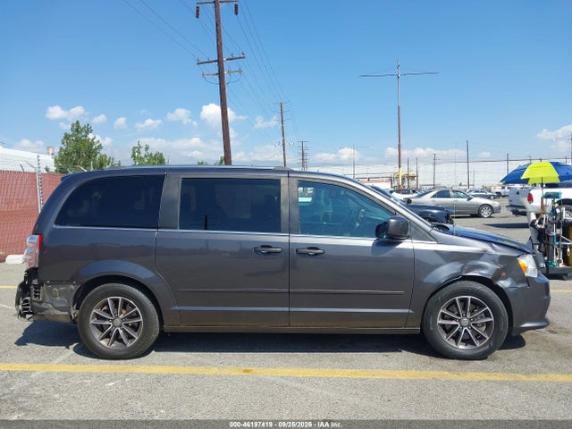 Dodge Grand Caravan Sxt 2017 2C4RDGCG4HR800248 Image 14