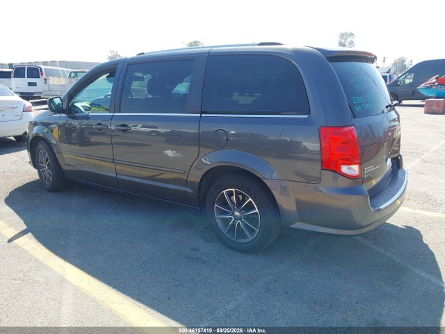 Dodge Grand Caravan Sxt 2017 2C4RDGCG4HR800248 Image 3