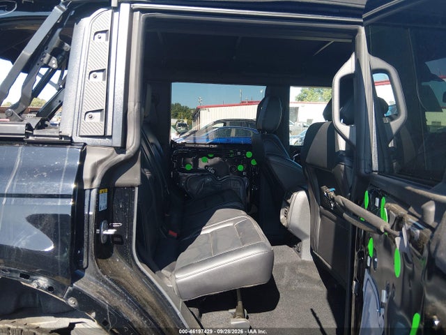 Продаж на аукціоні авто 2025 Ford Bronco Outer Banks, vin: 1FMDE8BH6SLB76424, номер лоту: 46197429
