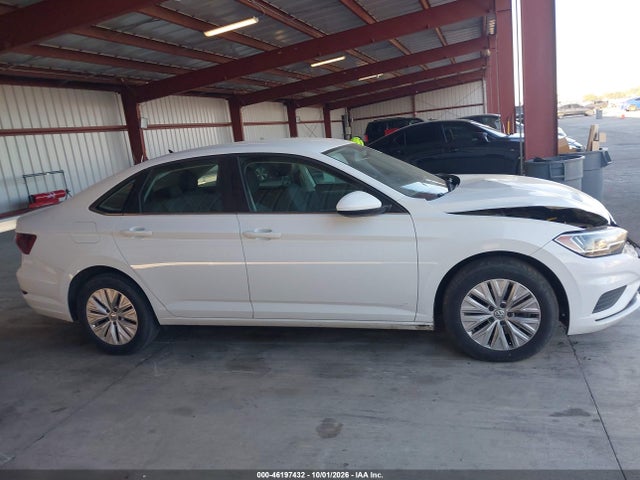 3VWN57BU7KM063125 Volkswagen Jetta 1.4t S