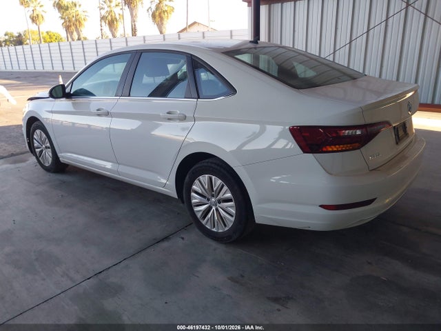 3VWN57BU7KM063125 Volkswagen Jetta 1.4t S