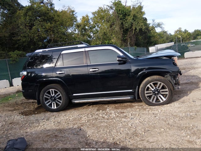 46197450 :رقم المزاد ، JTEBU5JR8H5424821 vin ، 2017 Toyota 4runner Limited مزاد بيع