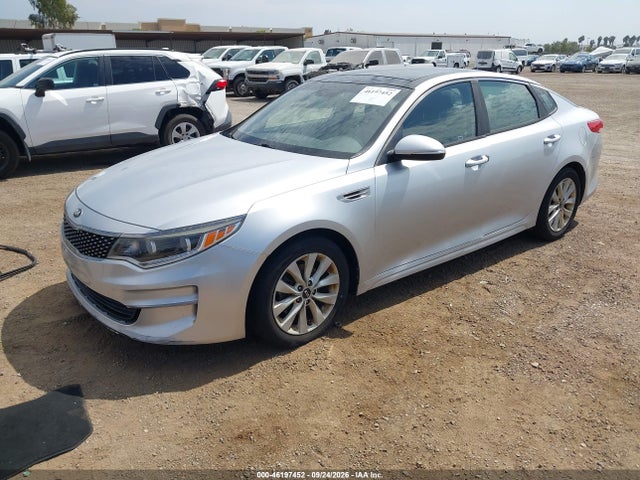 2016 Kia Optima Ex მანქანა იყიდება აუქციონზე, vin: 5XXGU4L3XGG069352, აუქციონის ნომერი: 46197452