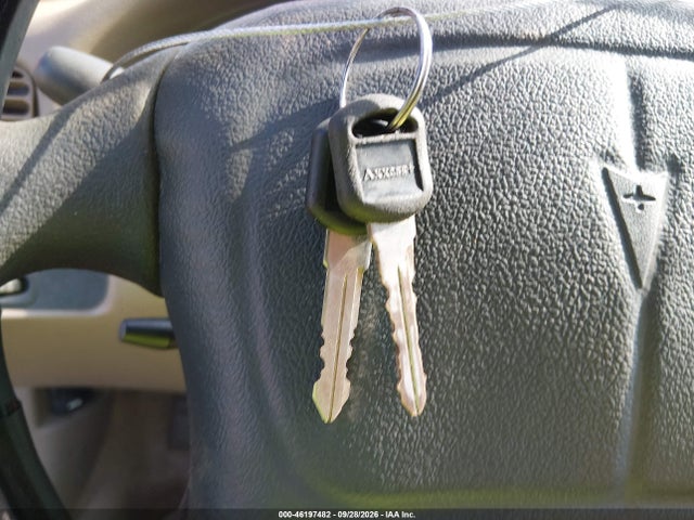 46197482 :رقم المزاد ، 3G2JB5247WS869292 vin ، 1998 Pontiac Sunfire Se مزاد بيع