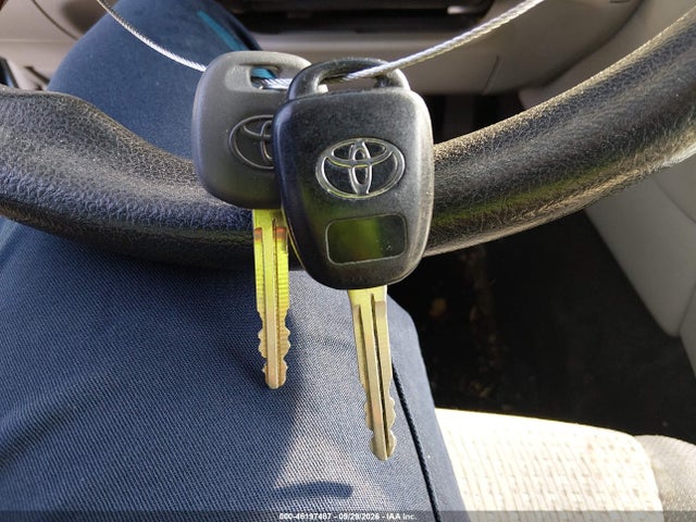 46197487 :رقم المزاد ، 4T4BF1FK6DR308098 vin ، 2013 Toyota Camry Le مزاد بيع