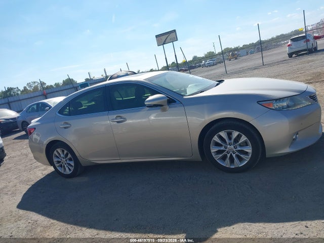 Продаж на аукціоні авто 2013 Lexus Es 300h Hybrid, vin: JTHBW1GG2D2007136, номер лоту: 46197515