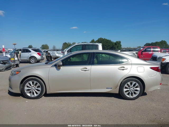 Продаж на аукціоні авто 2013 Lexus Es 300h Hybrid, vin: JTHBW1GG2D2007136, номер лоту: 46197515