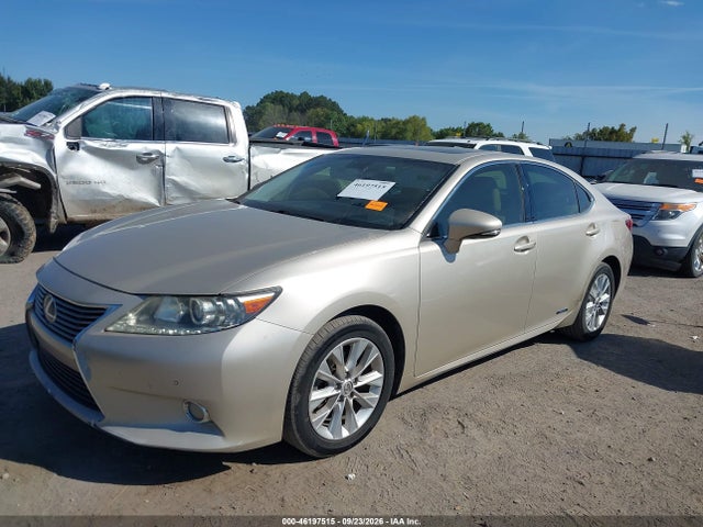 Продаж на аукціоні авто 2013 Lexus Es 300h Hybrid, vin: JTHBW1GG2D2007136, номер лоту: 46197515