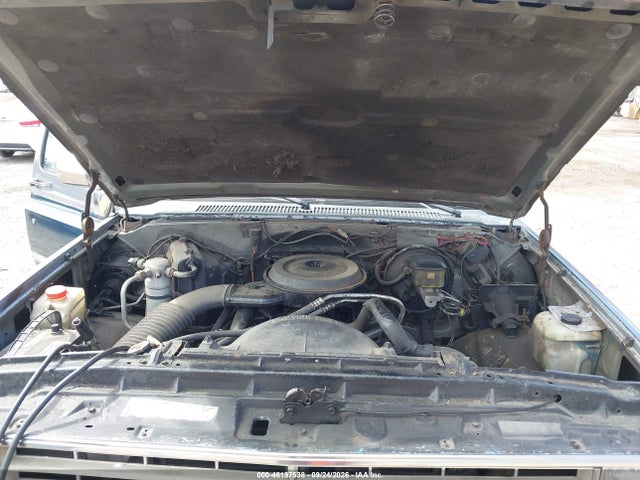 46197538 :رقم المزاد ، 1GNEV18K2JF178520 vin ، 1988 Chevrolet Blazer V10 مزاد بيع