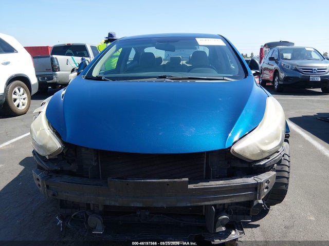 KMHDH4AE4EU153763 Hyundai ELANTRA SE